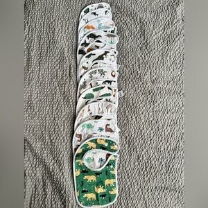 ⚠️10 Animal Baby Bibs Set⚠️